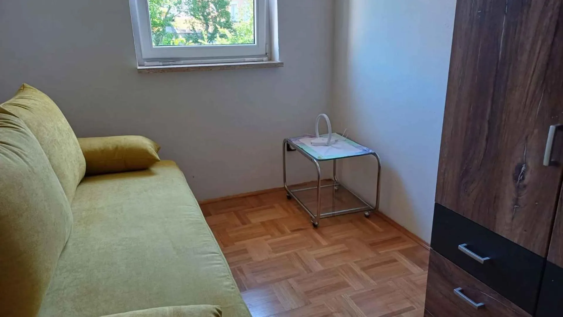 Apartment In Jadranovo 50541
