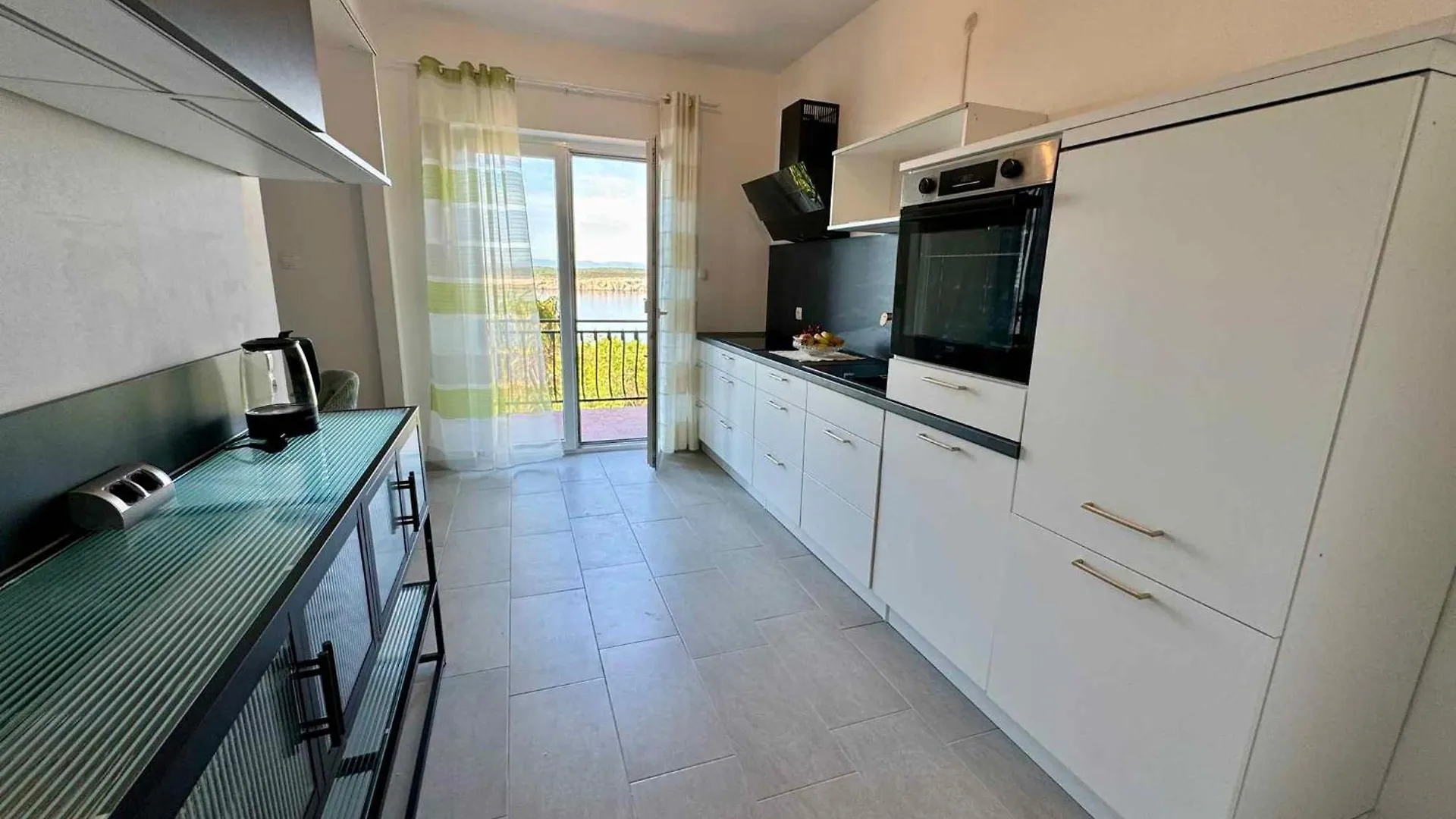 Apartment In Jadranovo 50541